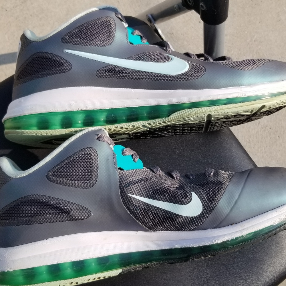 2012 Nike Lebron Low 9 Easter - image 4